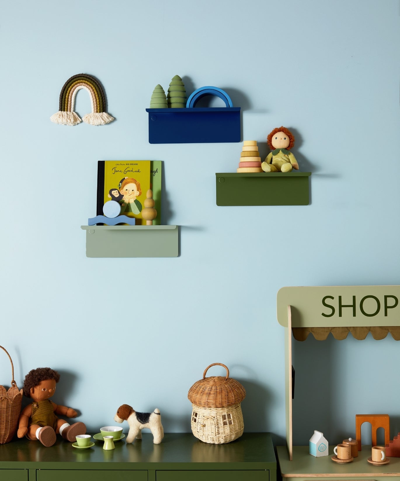 The Ledge in Olive - Small