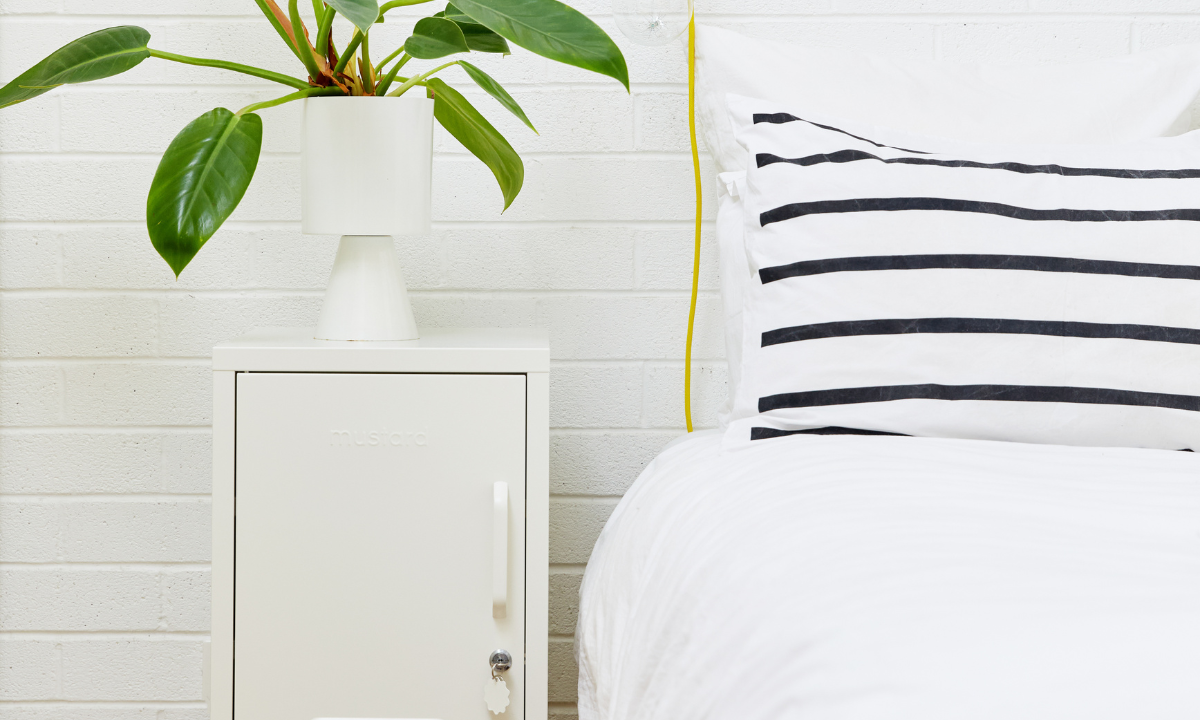 Beige-free neutrals