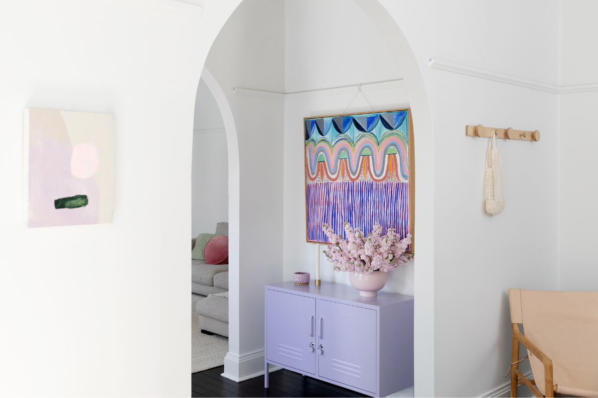 The Lowdown in Lilac Locker