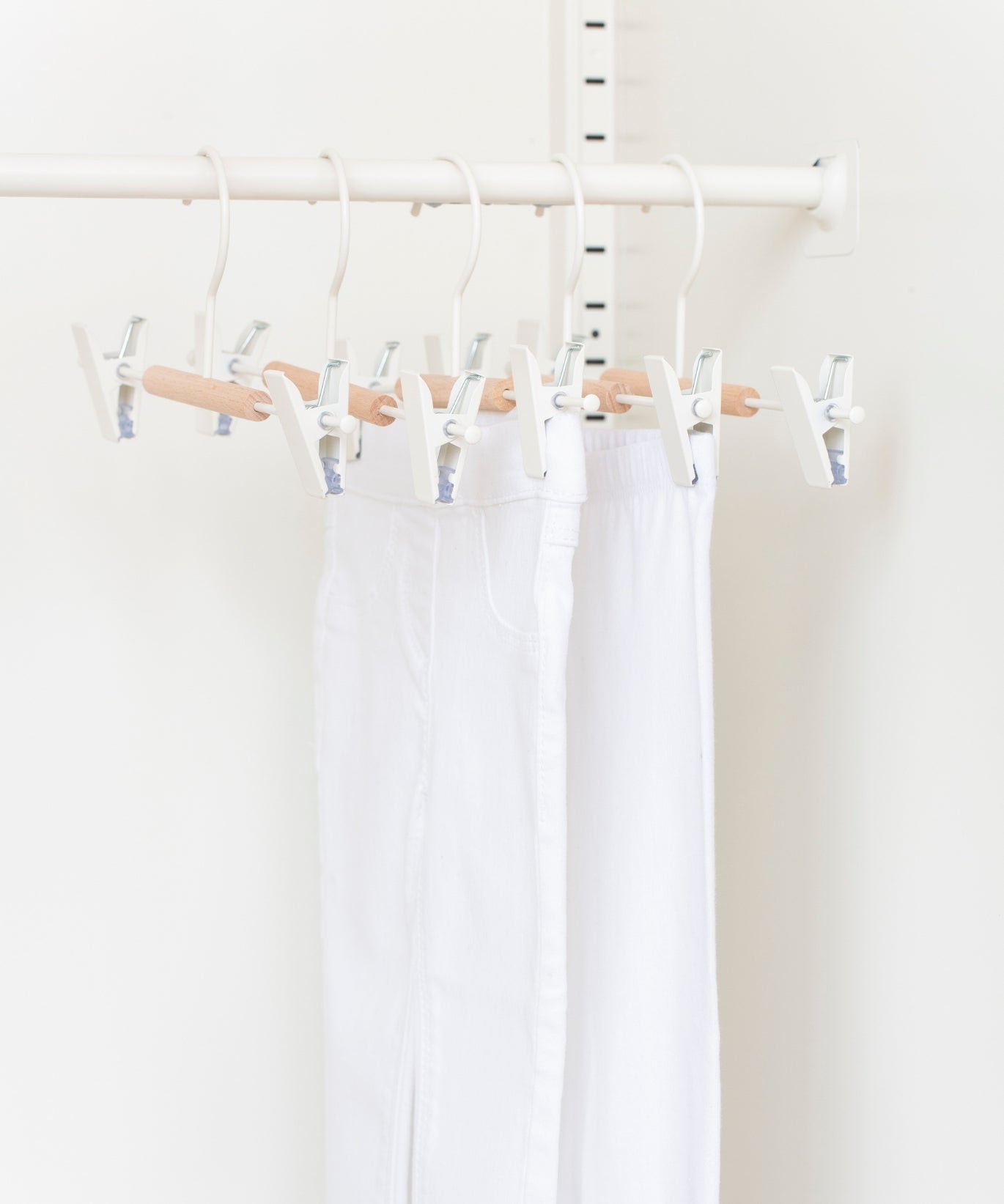 Kids Clip Hangers in Chalk