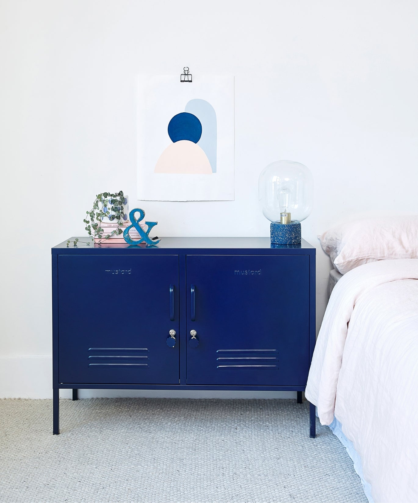 The Lowdown in Navy